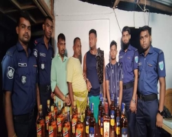 গোয়াইনঘাট জাফলং থেকে ভারতীয় মদসহ গ্রেফতার ৪
